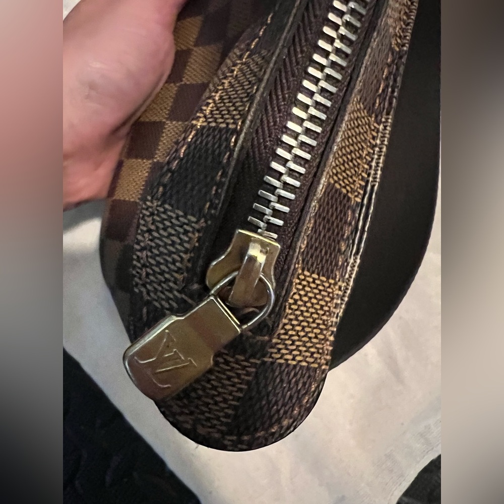 Louis Vuitton Damier Ebene Crossbody bag - Picture 3 of 9